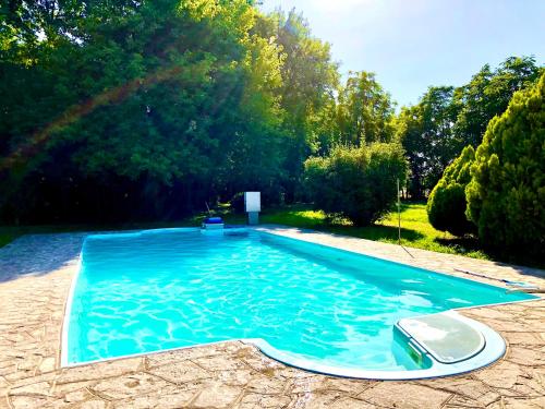 Dormi nella SPA privata con letto ad acqua sauna doccia emozionale e kneipp — 4-Star Luxury Hotel in Alessandria, Italy