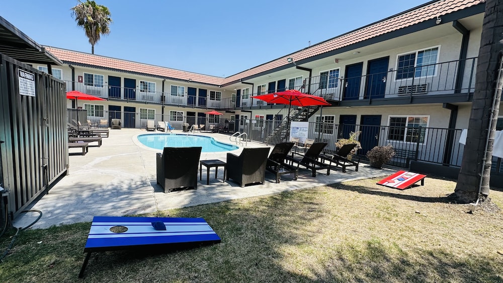Studio 6 Suites San Ysidro CA San Diego South Bay - photo 26