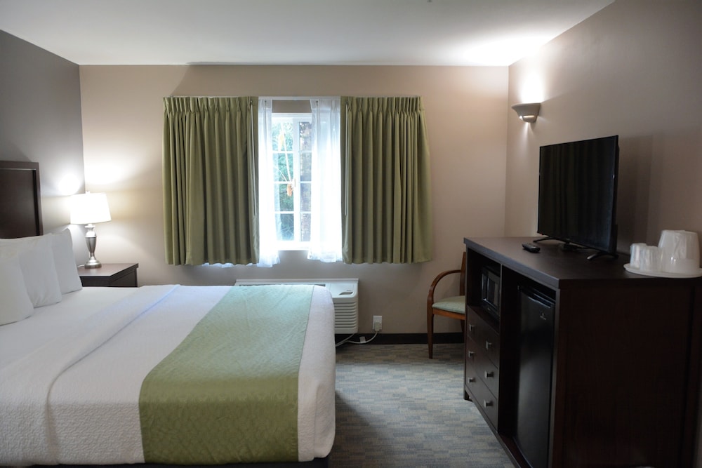 FairBridge Inn & Suites Dupont - photo 14