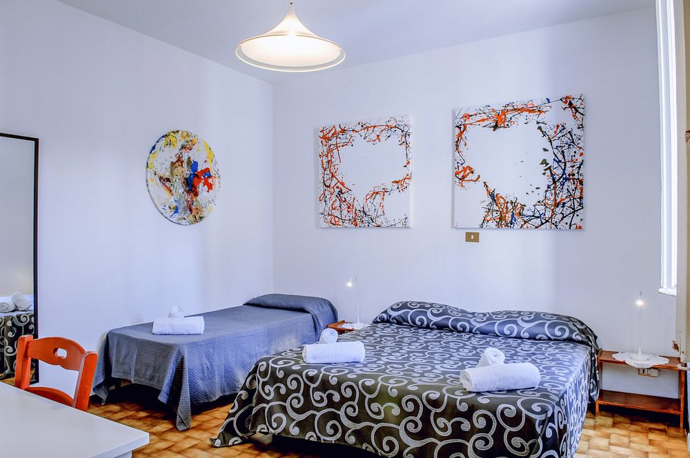 Giulia House via dell Ariento 5 Firenze — 4-Star Luxury Hotel in Florence, Italy