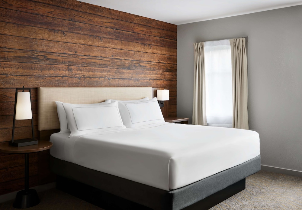 Killington Mountain Lodge Tapestry Collection by Hilton - photo 14
