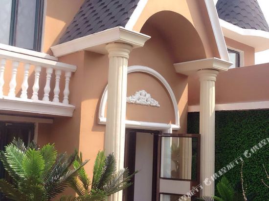 Benxi County Holiday Hot Spring Resort Hotel in Benxi, People's Republic of China