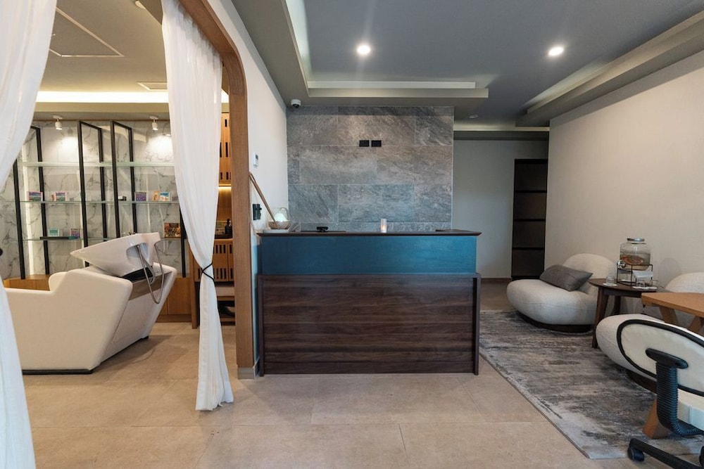 Spa reception