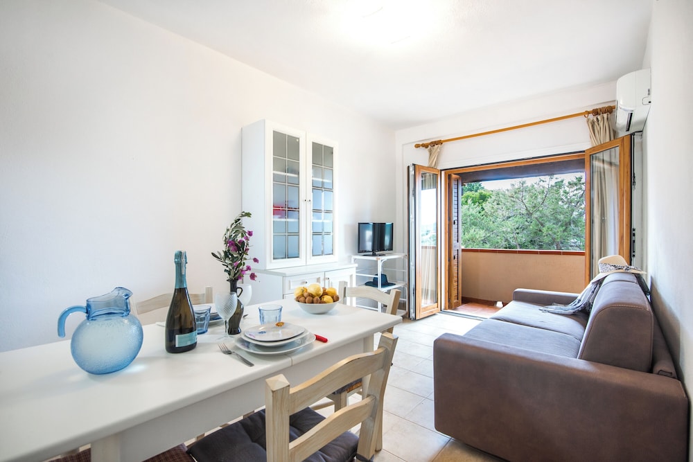 Monte Majore House 70B — 4-Star Luxury Hotel in Olbia, Italy