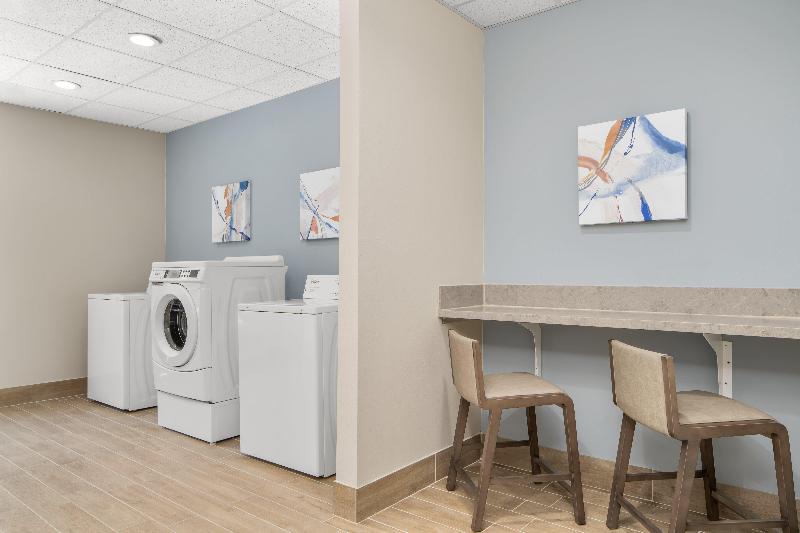 Candlewood Suites Newnan Atlanta SW by IHG - photo 4
