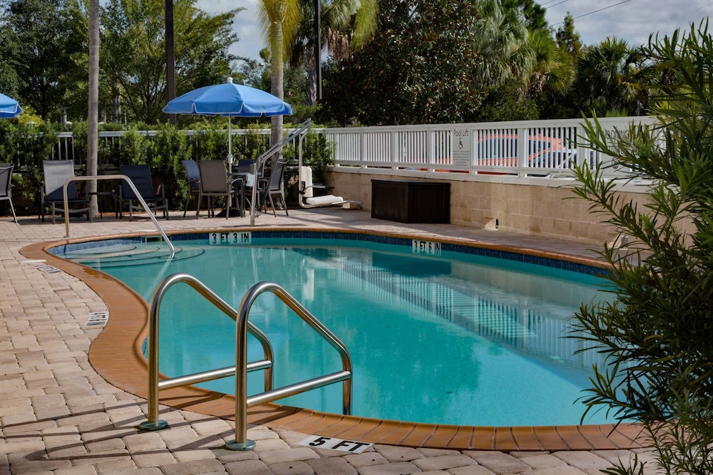 Fairfield by Marriott Titusville Kennedy Space Center - photo 27