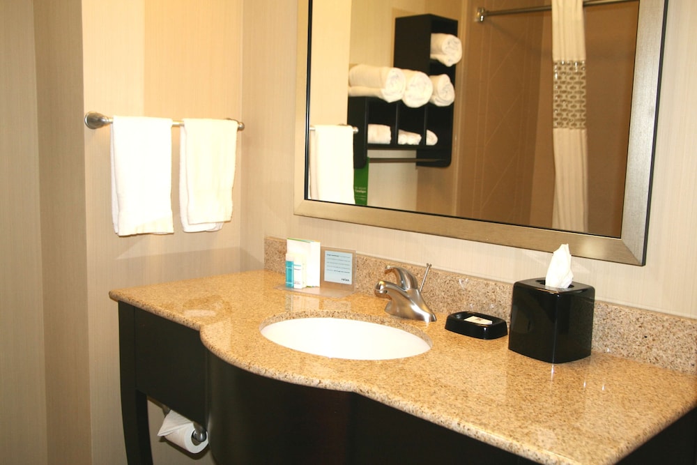 Hampton Inn & Suites Liberal - photo 8
