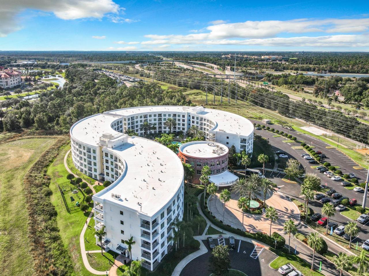 1Bed 1Bath Pet Friendly Condo at the Melia — 4-Star Luxury Hotel in Orlando, United States