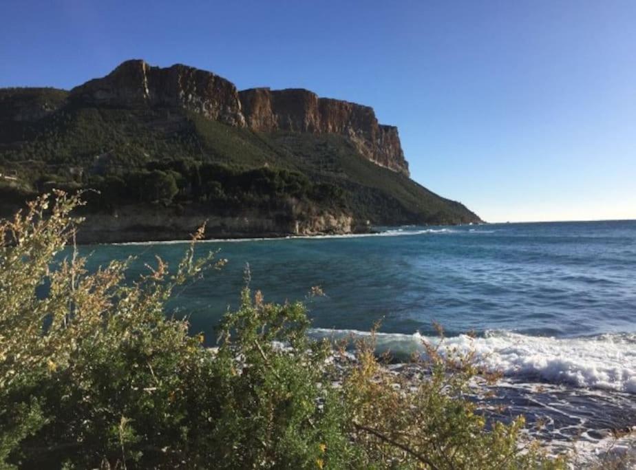 Nid Douillet Au Coeur Des Calanques — 4-Star Luxury Hotel in Cassis, France