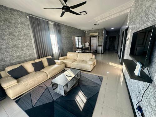 Homestay Aiyu Luxury Stay — 4-Star Luxury Hotel in Shah Alam, Malaysia