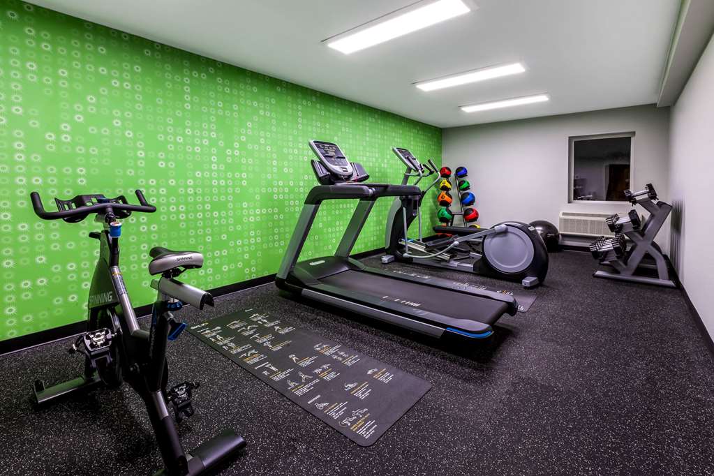 La Quinta Inn by Wyndham Sandusky near Cedar Point - photo 7
