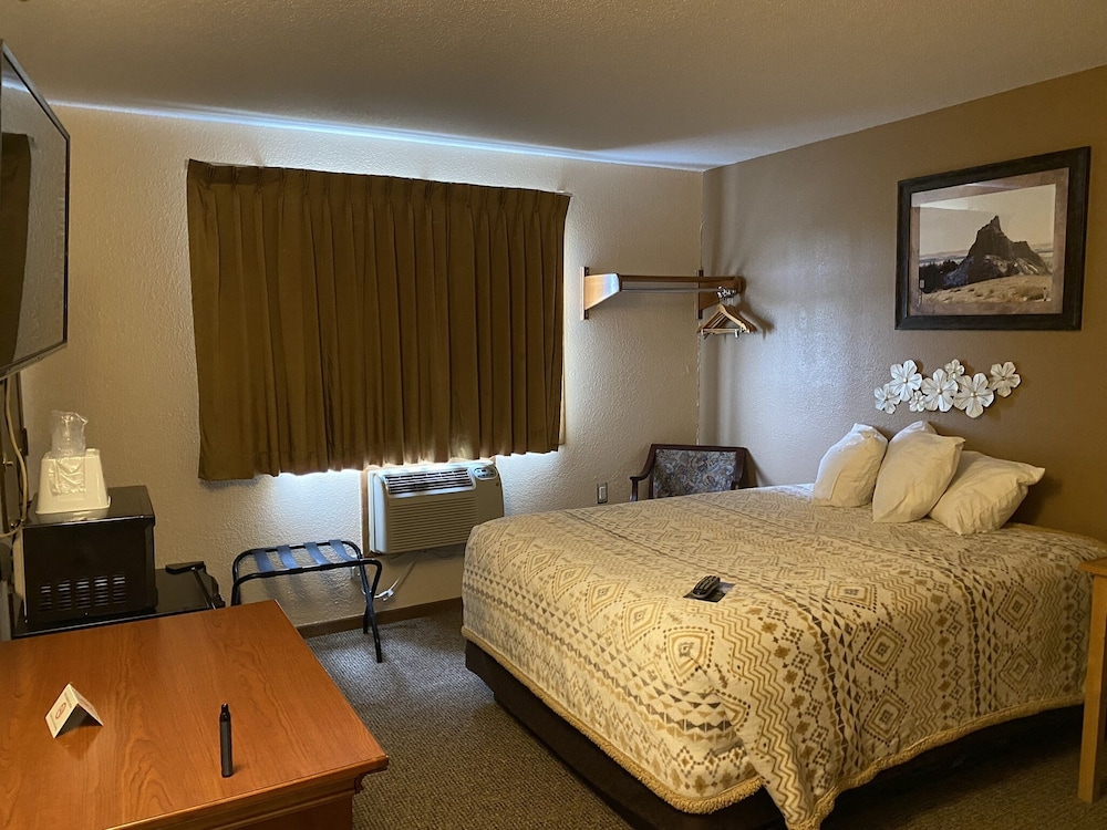 Americas Best Value Inn Kadoka - photo 7