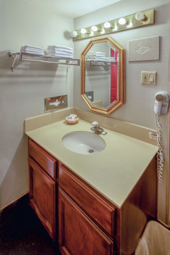 Royal Holiday Motel By Belvilla Gallup I 40 - photo 48
