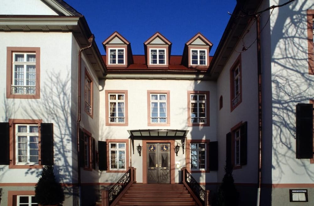 Herrenhaus von Löw — hotel in Bad Nauheim