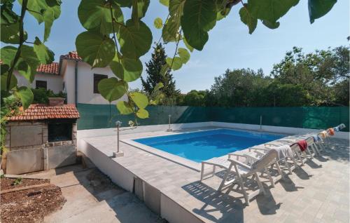 Two Bedroom Apartment In Supetar — Supetar — photo 3
