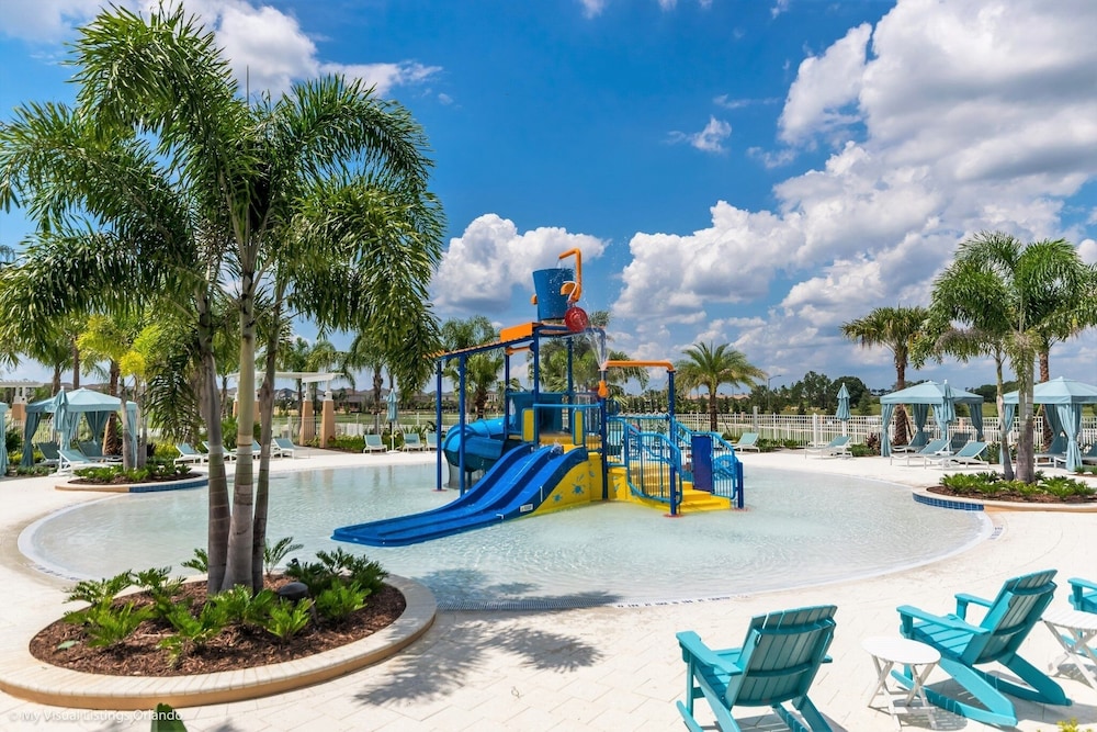 Coconut Breeze Getaway Resort Facilities Access 9 Bedroom Home by Overmoon - photo 36