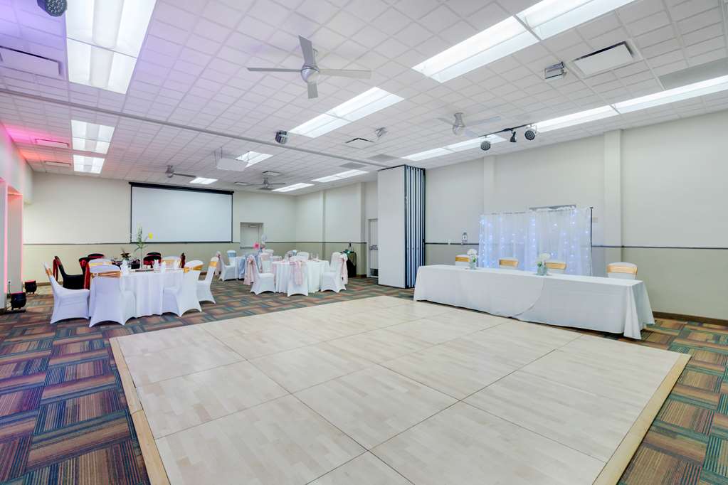 Best Western Plus Loveland Inn - photo 35