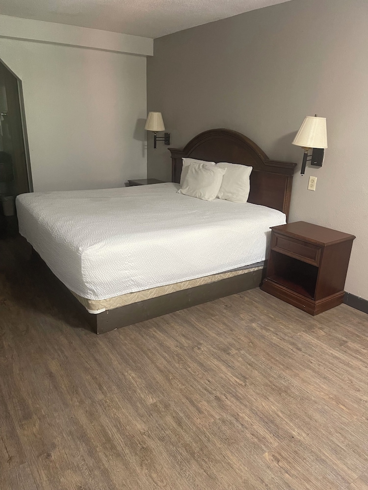 FairBridge Inn & Suites McDonough - photo 8