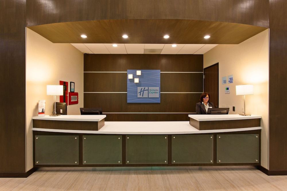 Hampton Inn by Hilton North Hollywood - photo 25