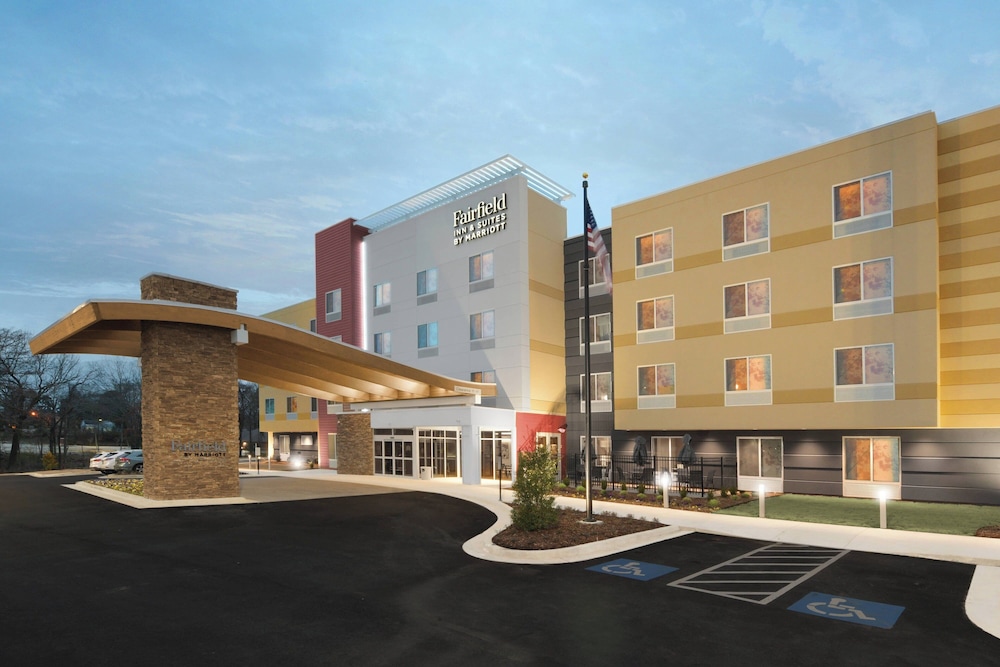 Fairfield Inn & Suites by Marriott El Dorado in El Dorado, United States