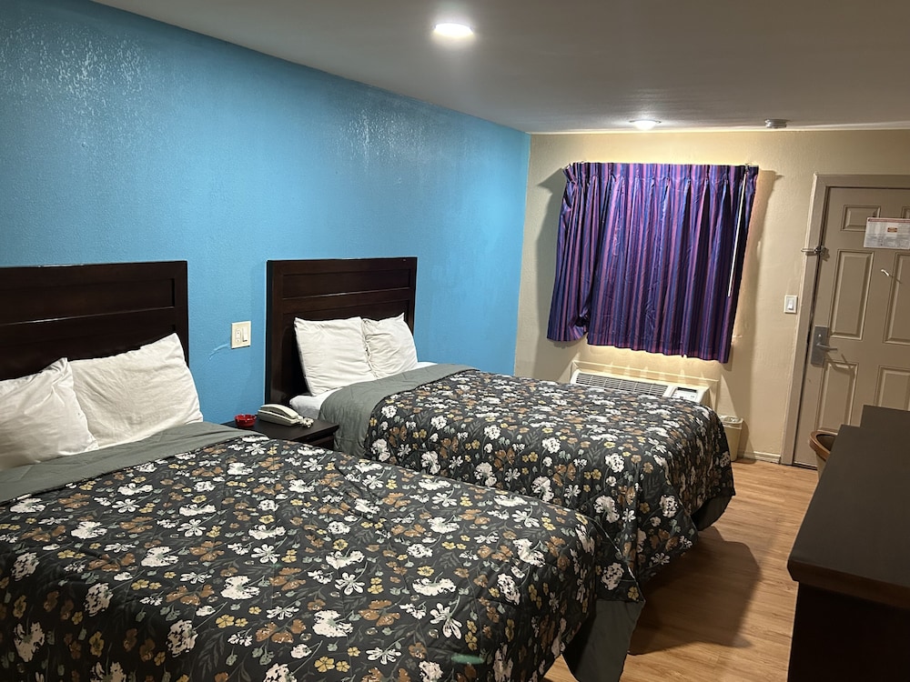 Blue Star Inn - photo 7
