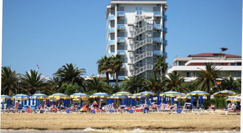 Hotel King - last minute hotel in Alba Adriatica