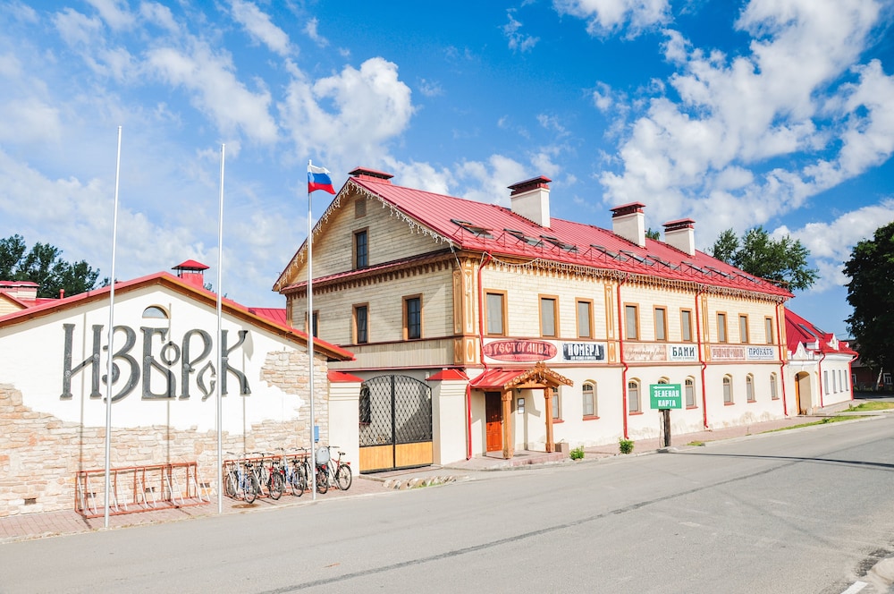 GK Izborsk — hotel in Pechory