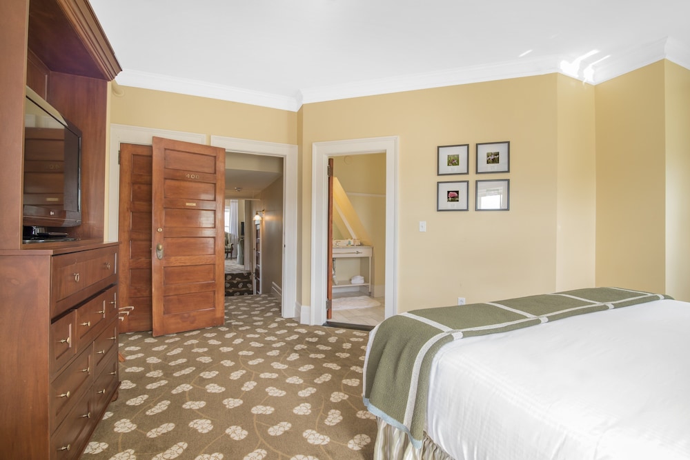 Omni Mount Washington Resort & Spa - photo 36