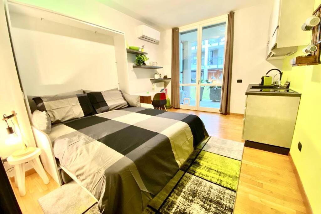 Spa Tiny Love Apartment close to Milan Como Malpensa — 4-Star Luxury Hotel in Saronno, Italy