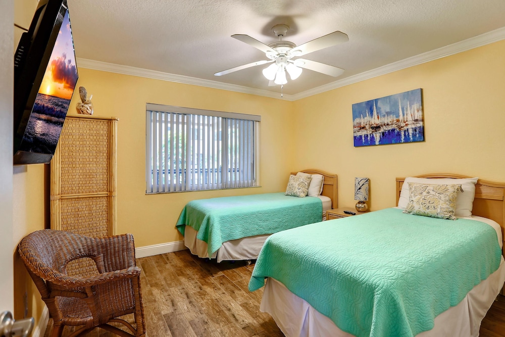 Land's End 6 303 Beach Front Premier - photo 2