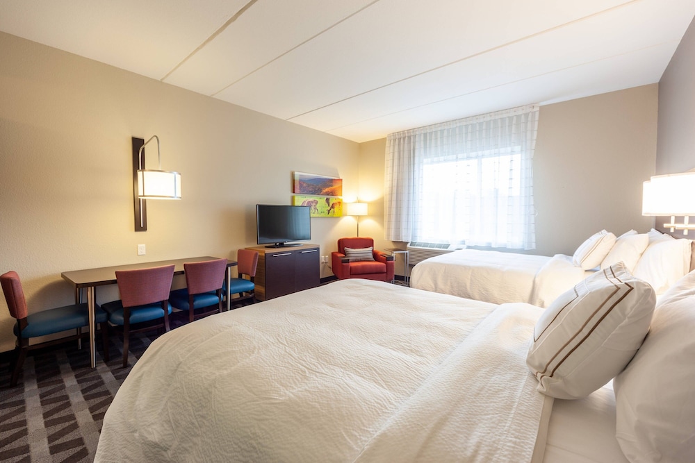 TownePlace Suites by Marriott Front Royal - photo 7