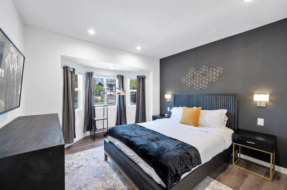 The Gower Street Bungalows by AvantStay - photo 4
