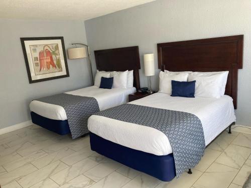 Edgewater Inn - featured photo