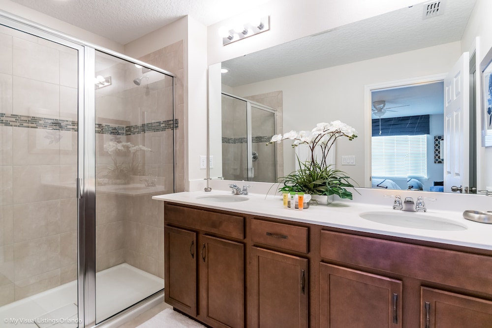 Beautiful Townhome W pool &free Resort Access - photo 36