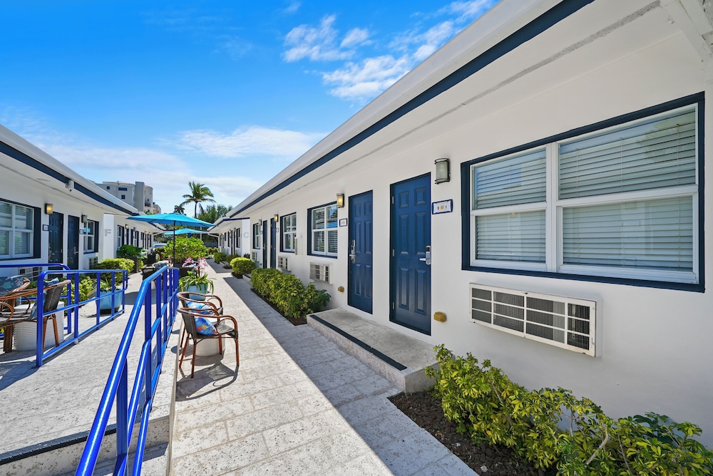 Hollywood Beach Suites - photo 50