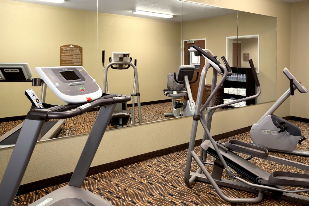 Microtel Inn & Suites by Wyndham Aztec Farmington North — hotel in Aztec