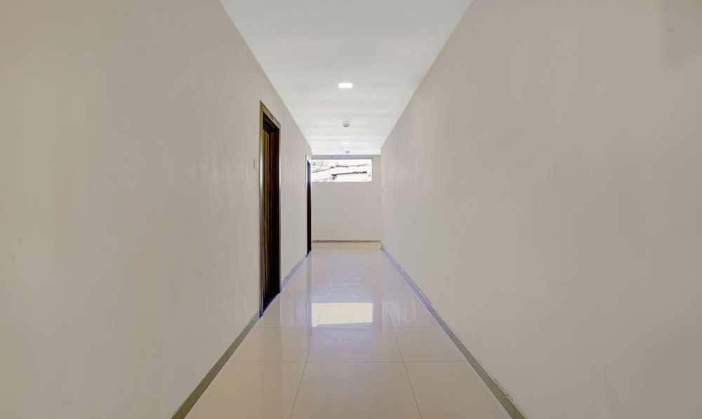 Fabexpress Galaxy Inn