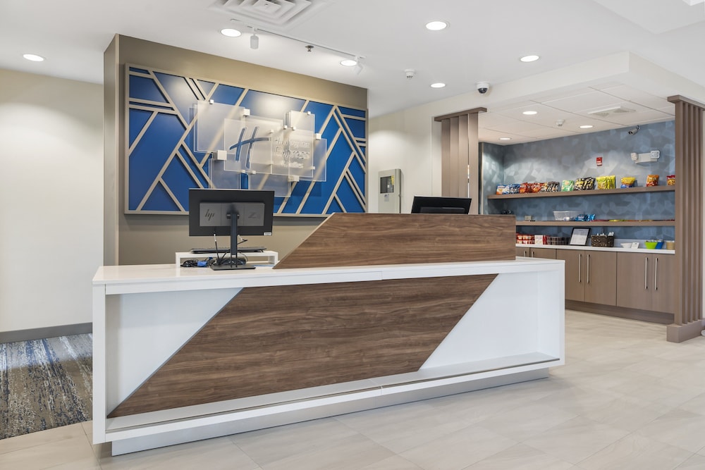 Holiday Inn Express Hotel & Suites Peru Lasalle Area by IHG - photo 68