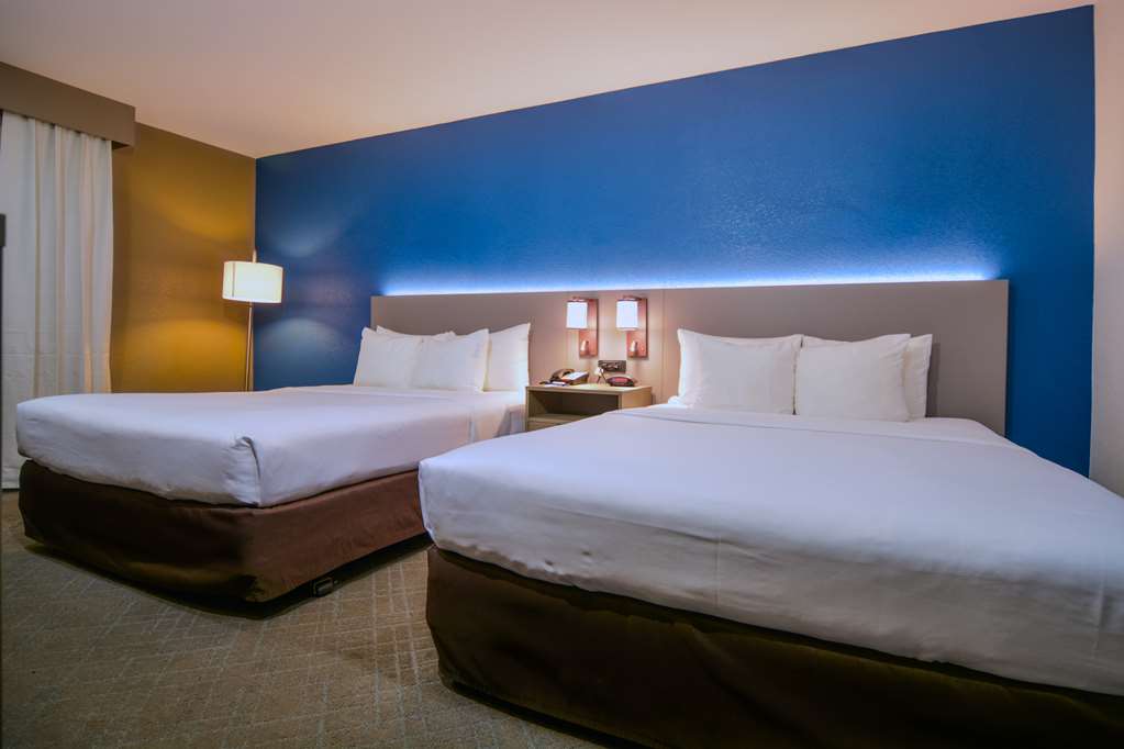Comfort Inn & Suites Moreno Valley near March Air Reserve Base - photo 13