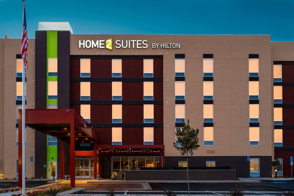 Home2 Suites by Hilton Bakersfield - photo 69
