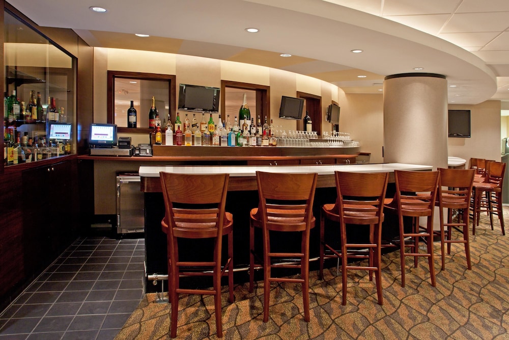Holiday Inn Columbus Dwtn Capitol Square by IHG - photo 69