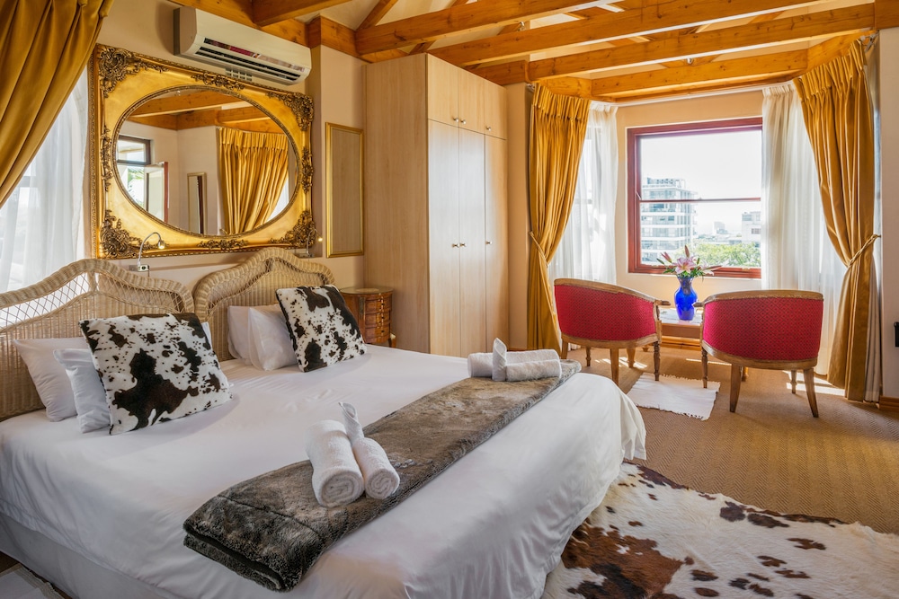 Stadium Guest House — 4-Star Luxury Hotel in Cape Town, South Africa