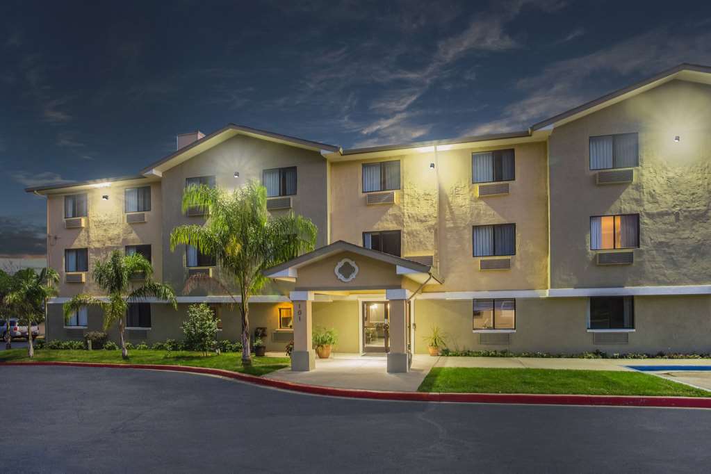 Super 8 by Wyndham Vacaville - photo 2