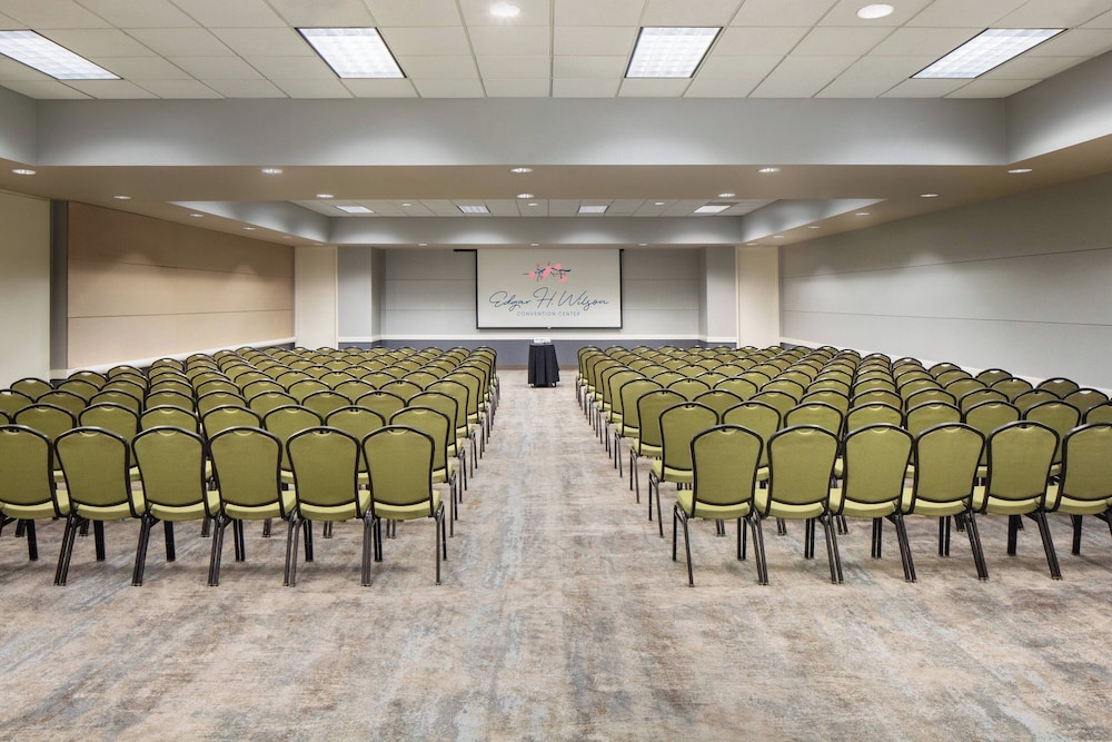 Marriott Macon City Center - photo 31