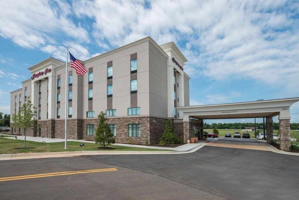Hampton Inn Waynesboro - photo 35