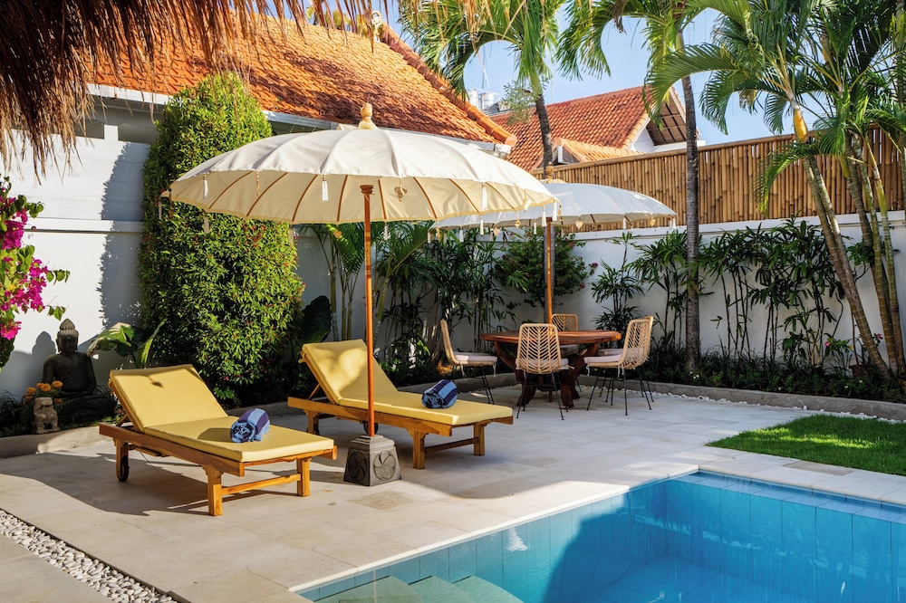 Villa Bardo by Pertama Management — 4-Star Luxury Hotel in Seminyak, Indonesia