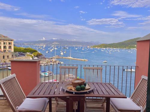 Terrazza Capellini 47 — 4-Star Luxury Hotel in Portovenere, Italy