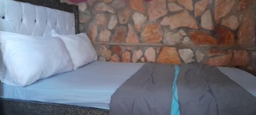 Miji Victoria Room in Jinja, Republic of Uganda