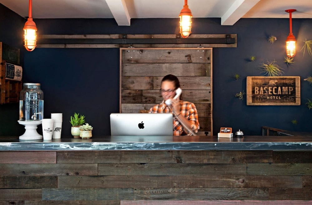 Basecamp South Lake Tahoe - photo 3