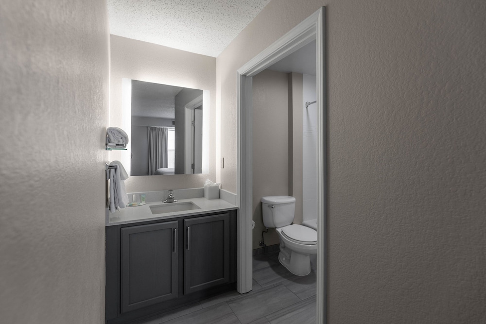 Residence Inn Marriott Easton - photo 34